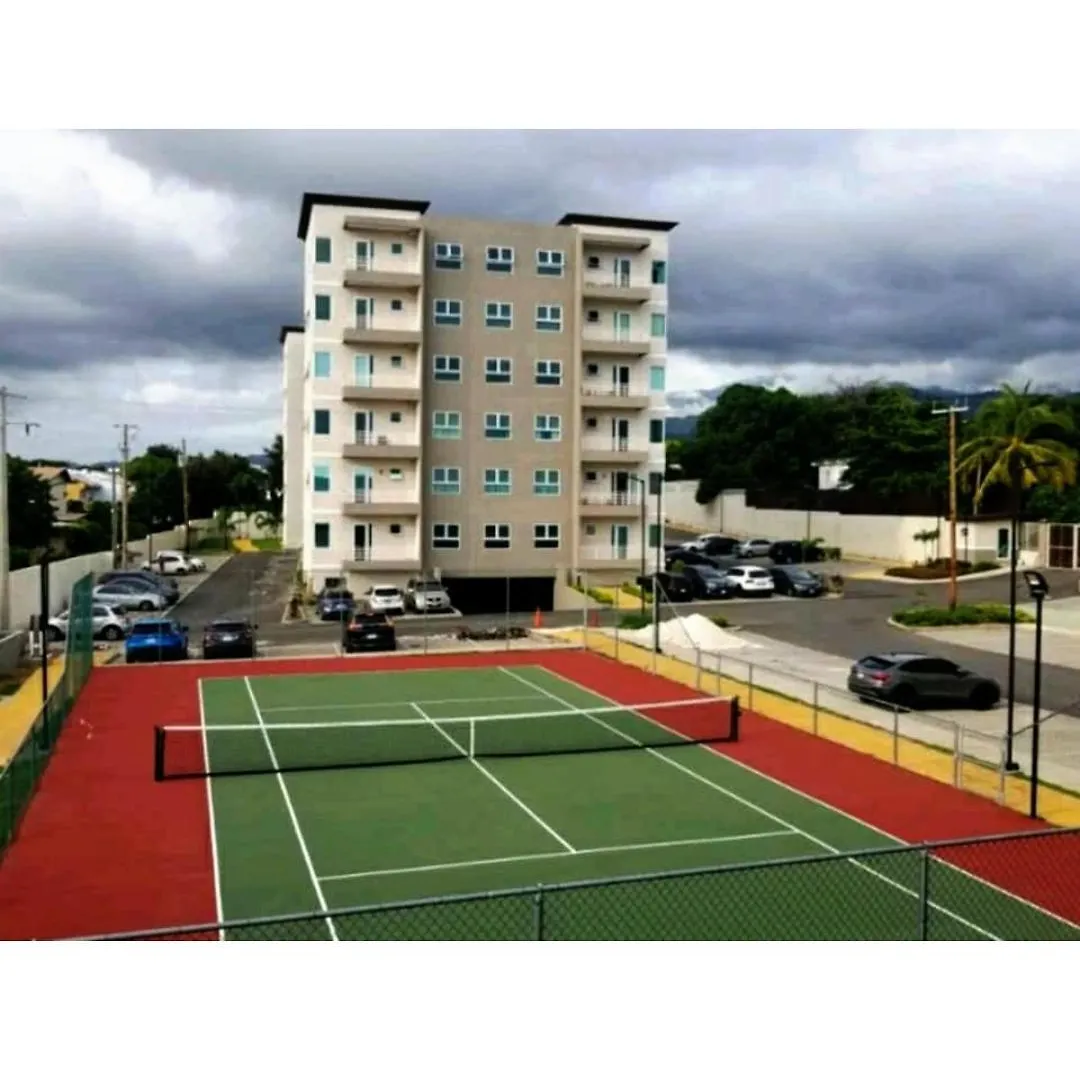 アパート Lovely 2 Bedroom C̅ Netflix Across National Stadium キングストン ジャマイカ
